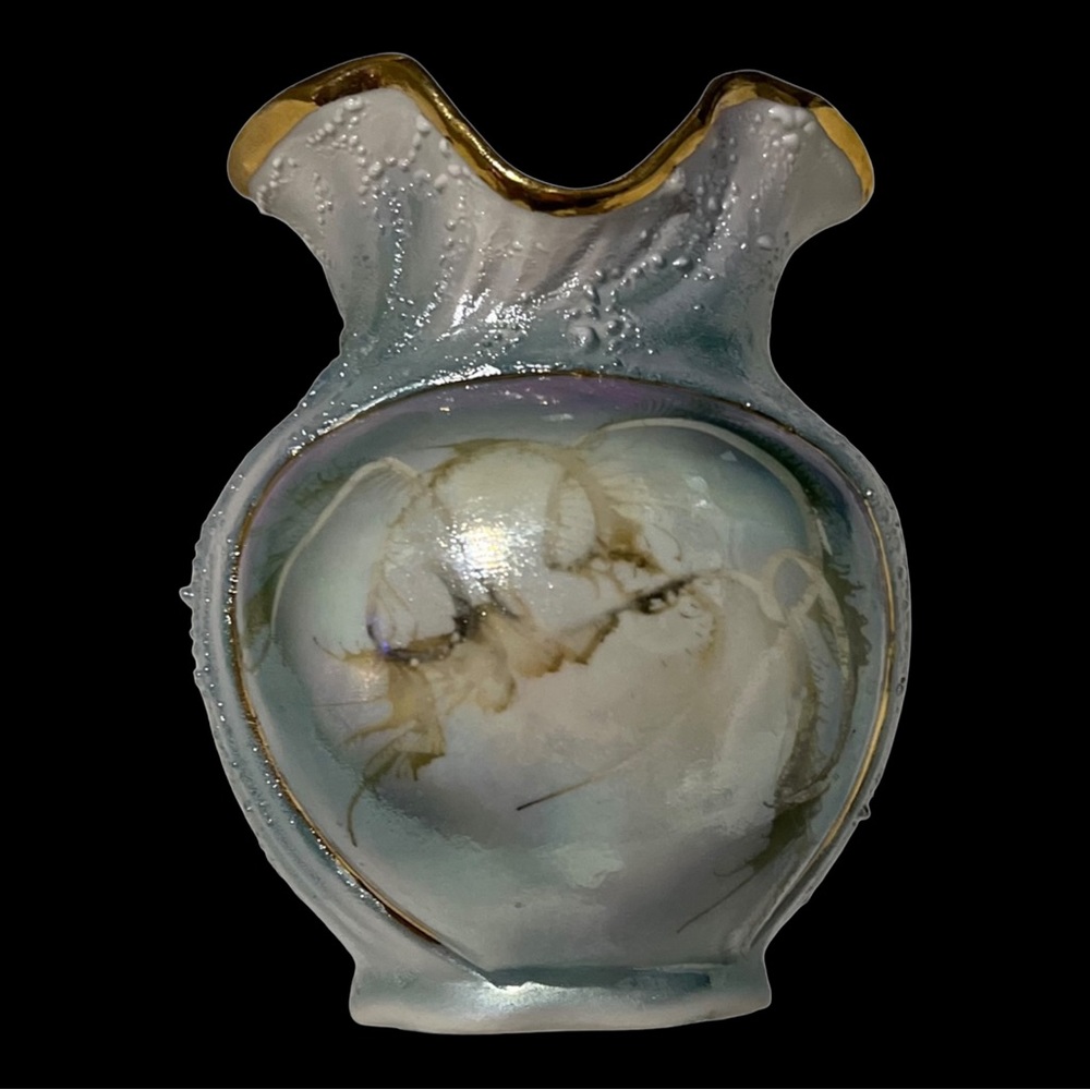 Beautiful Mid‑Century Cherish Porcelain Vase – Sorrento, BC